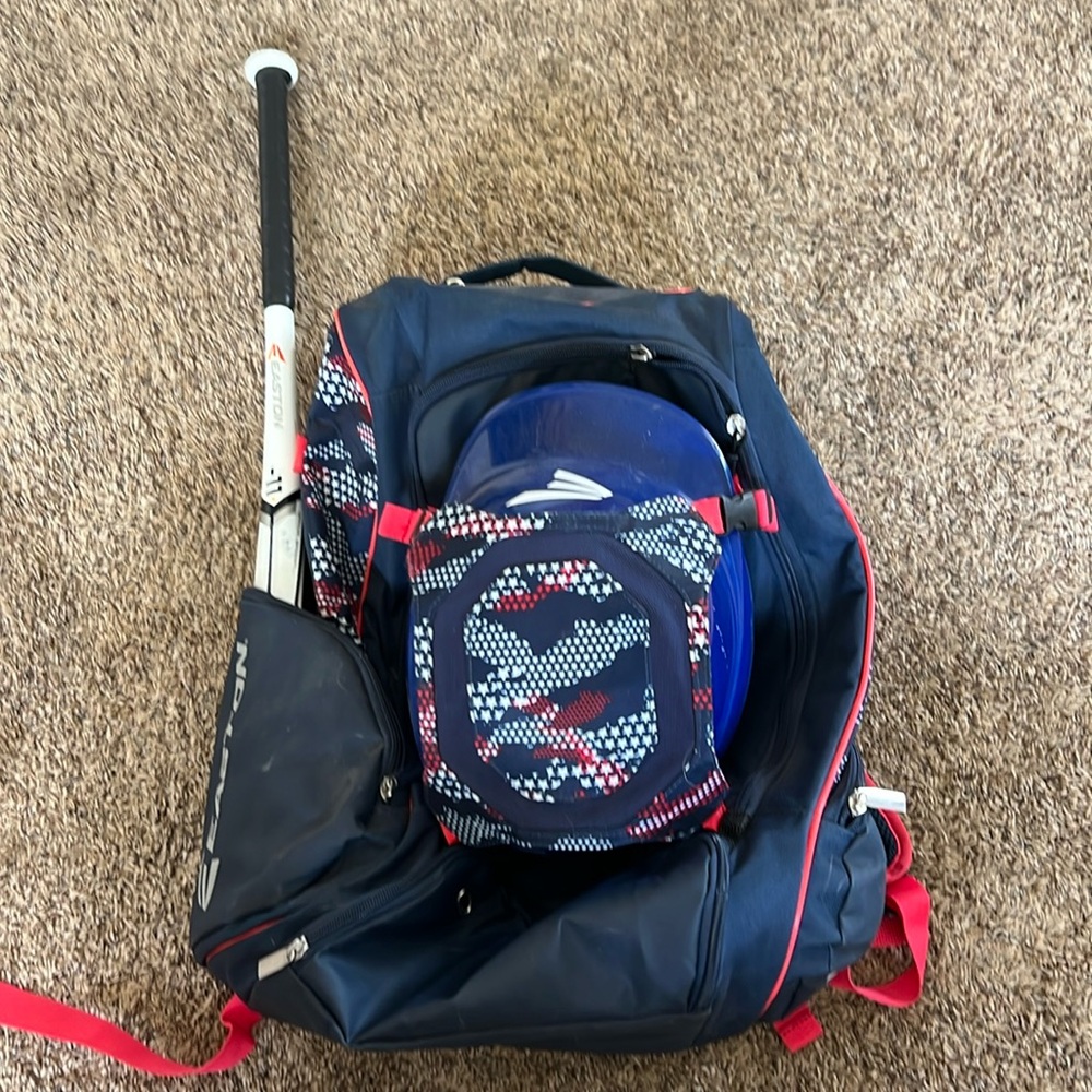 Easton bag, helmet and 29 inch bat.